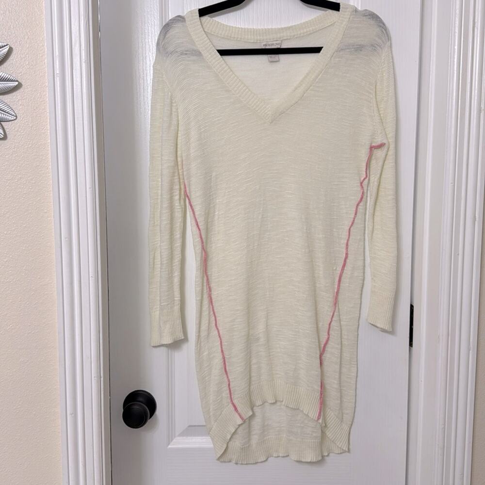 Melrose chic 3/4 sleeves pink and cream sweater top size L